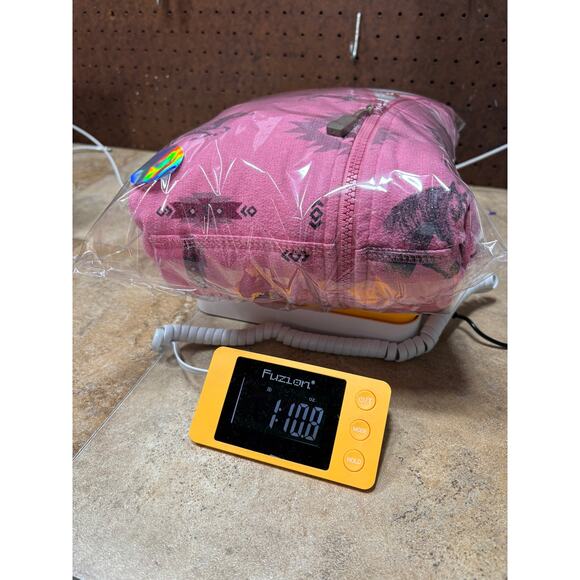 C.E. Schmidt Workwear Pink Sweatshirt Size Medium - Picture 5 of 5